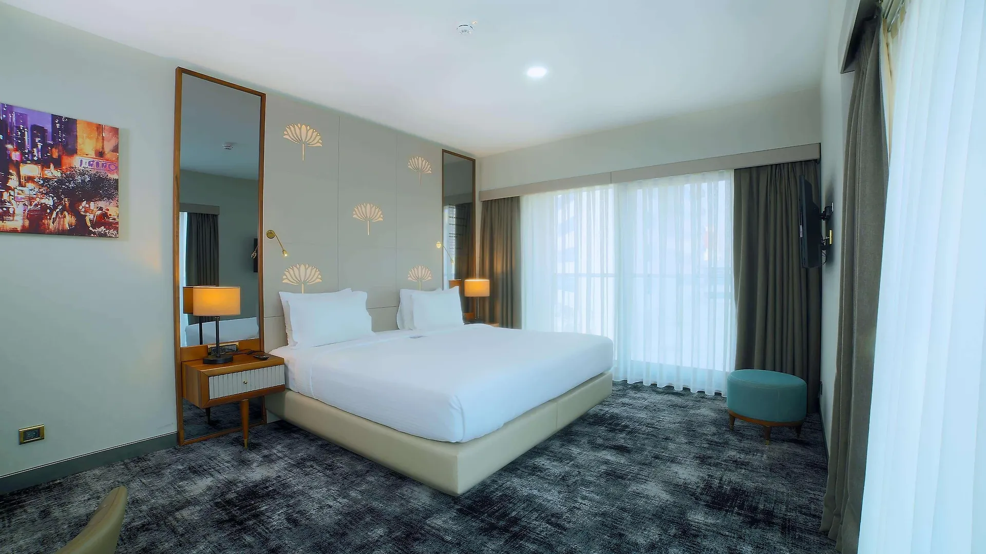 **** Отель Tryp By Wyndham Istanbul Topkapi Турция