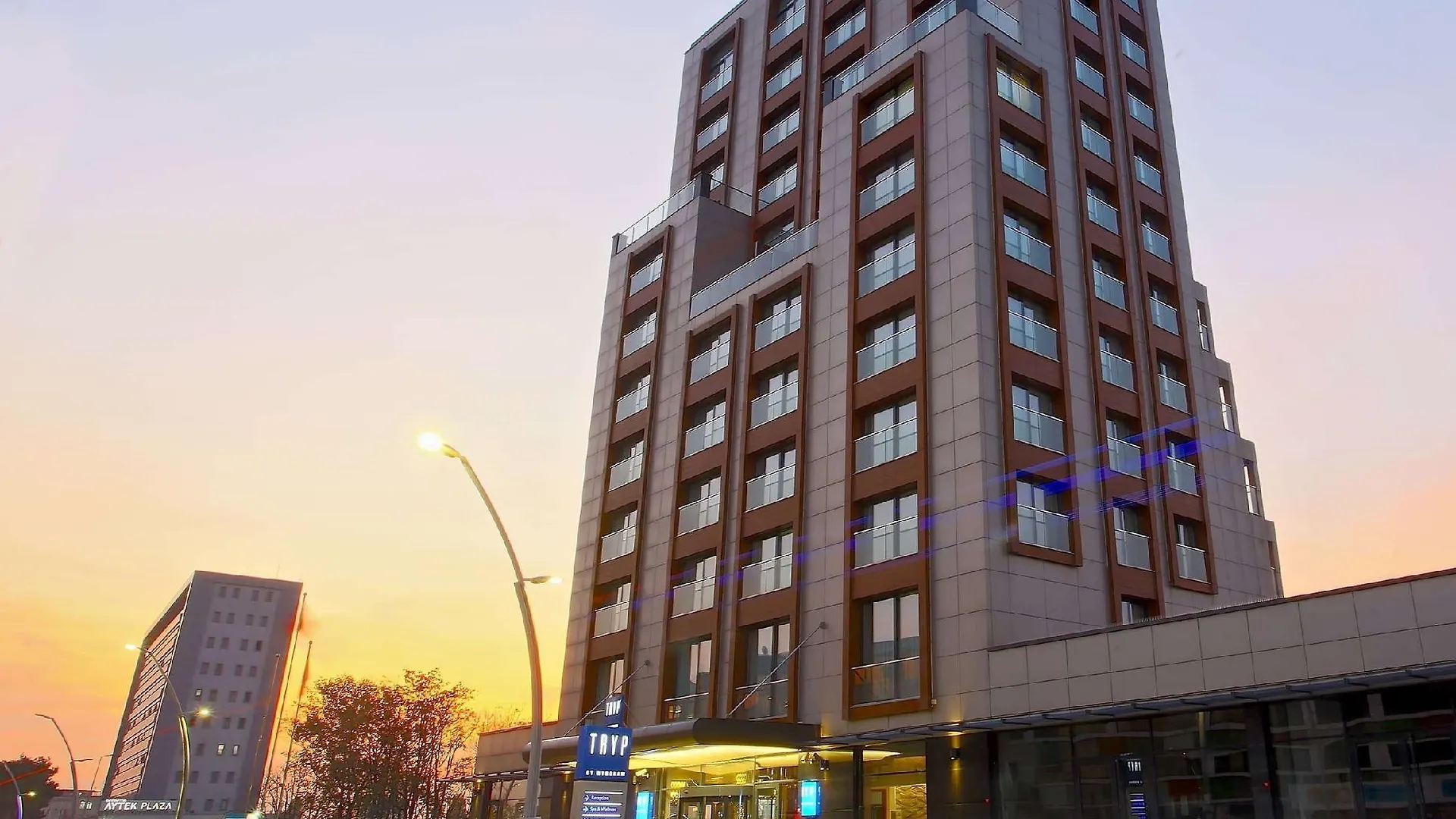 Tryp By Wyndham Istanbul Topkapi Hotel
