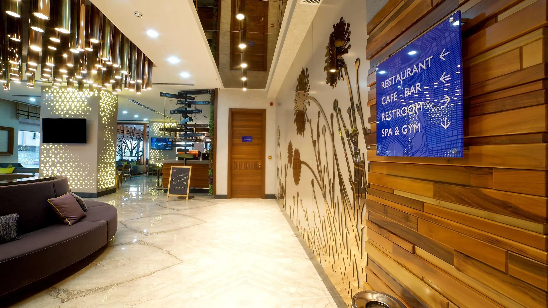 Отель Tryp By Wyndham Istanbul Topkapi