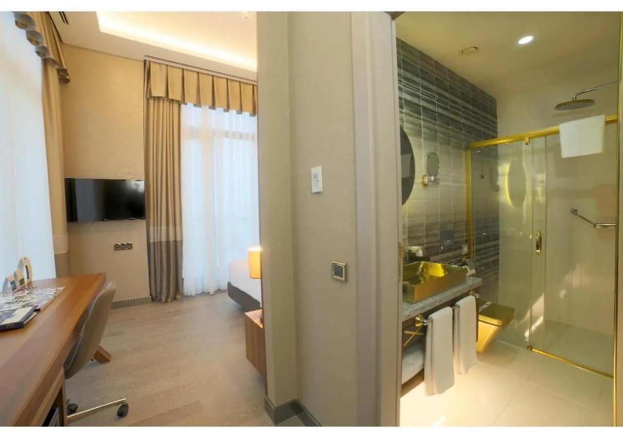 Tryp By Wyndham Istanbul Topkapi 4*,  Турция