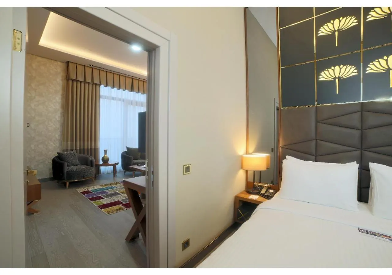 Tryp By Wyndham Istanbul Topkapi 4*,  Турция